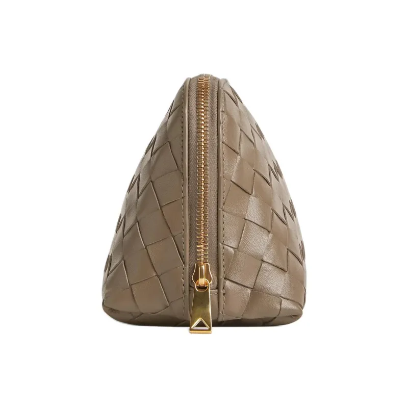 Bottega Veneta Intrecciato Calfskin Clutch Medium Size Women's Pinecone-1