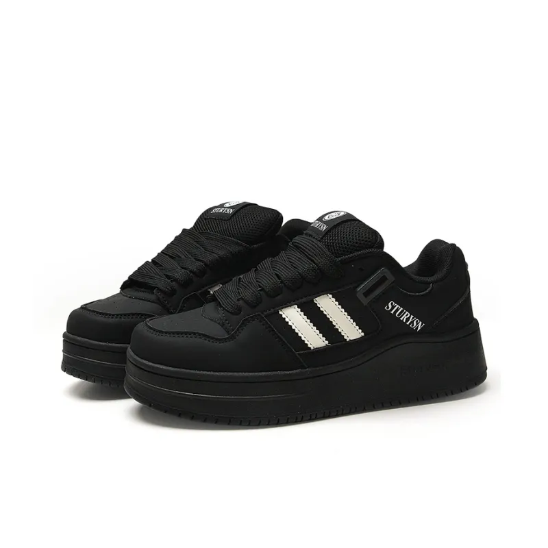 STUR YSN Wear resistant And Lightweight Low Top Skateboard Shoes Unisex Black-1
