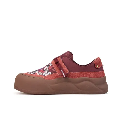 Joy&Mario Low Top Skateboard Shoes Women's Red