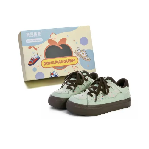 Anime Story Anti Slip Wear Resistant Lightweight Breathable Low Top Skateboard Shoes Women's Mint Chocolate