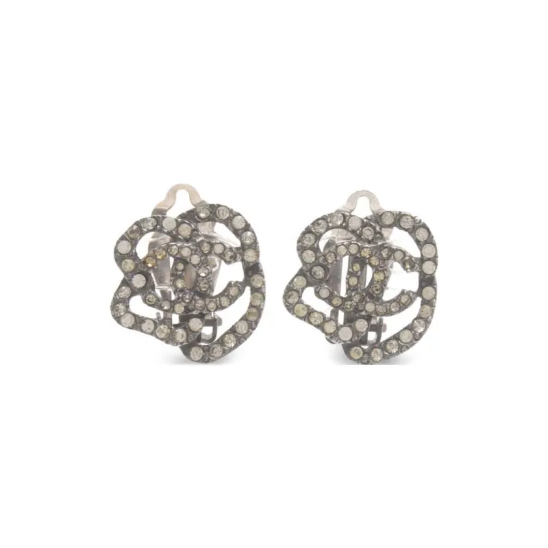 CHANEL 1986 1988 Cc Camellia Clip on Earrings-1