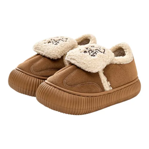 YEGGY Slippers / Home Slippers