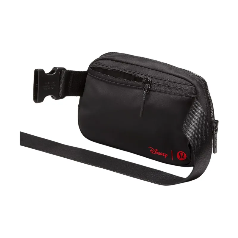 Lululemon × Disney Collaboration Everywhere Nylon One Shoulder Crossbody Fanny Pack Unisex Black-1