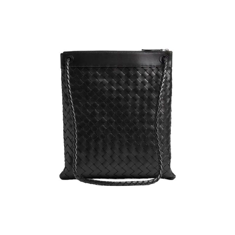 Bottega Veneta Flat Andiamo Messenger Bag-2