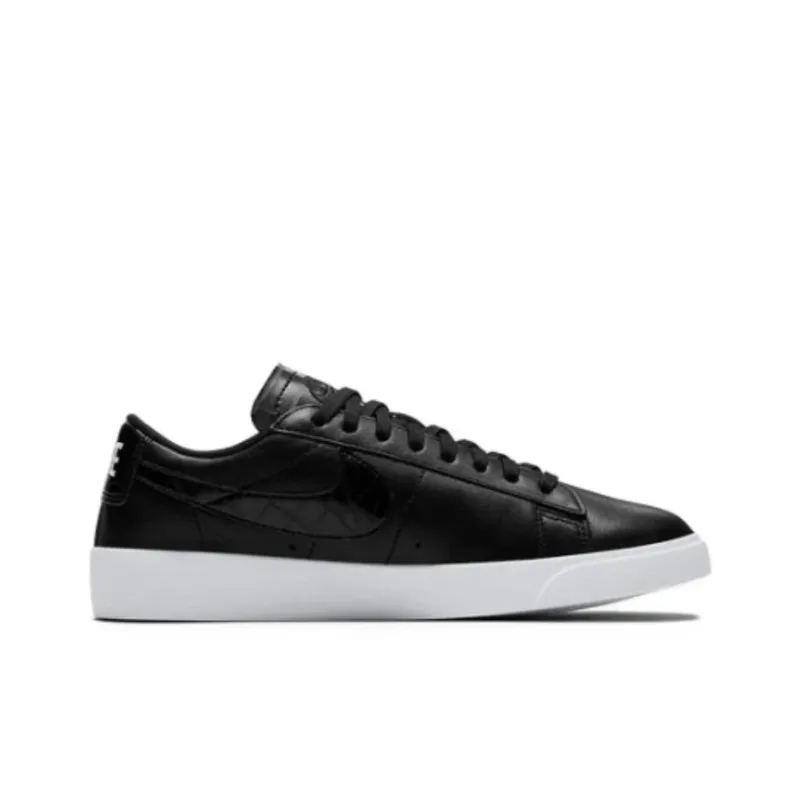 Nike Blazer Low 'Black' Women's-1