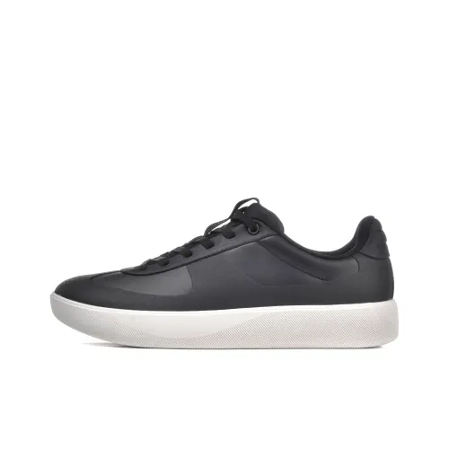 TREEPERI Coverage Slip Resistant, Abrasion Resistant, And Balance Support Low Top Skateboard Shoes Unisex Black White