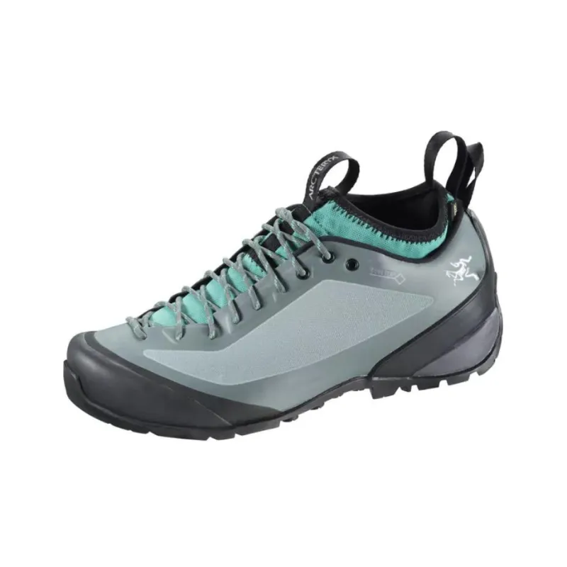 Arcteryx Anti-Slip Wear-Resistant Low-Top Trekking Shoes Women's Gray Green-0