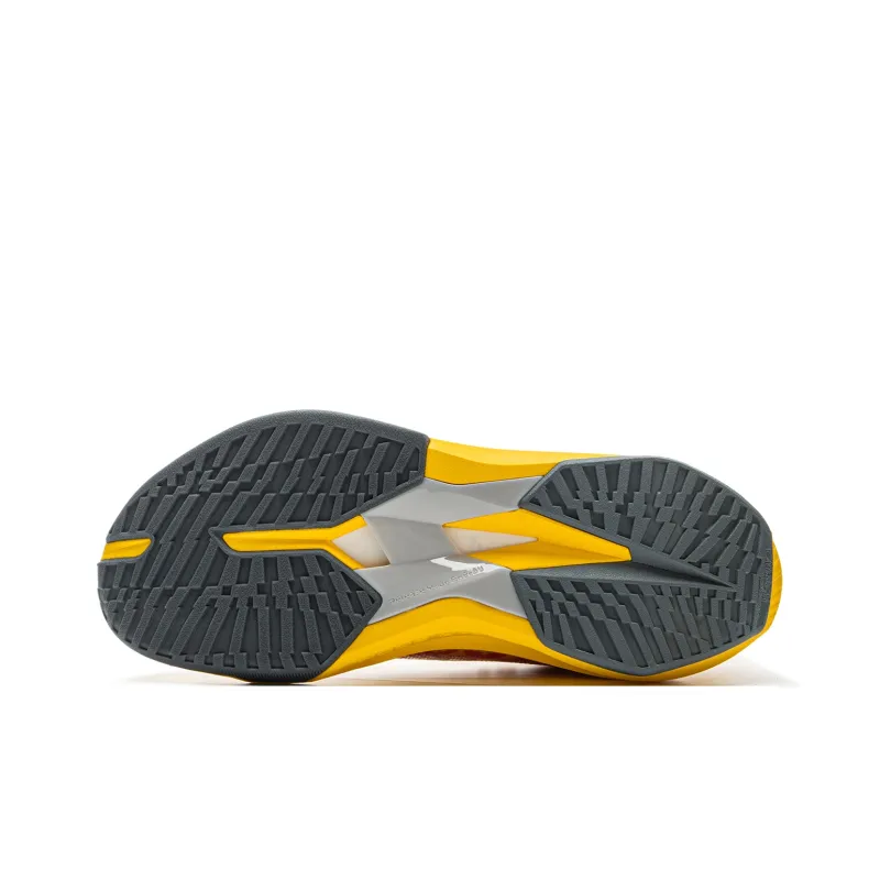 LiNing ULTRALIGHT Cushioning, Slip Resistant, Abrasion Resistant, Rebound Grip Low Top Basketball Shoes Men's Yellow-6