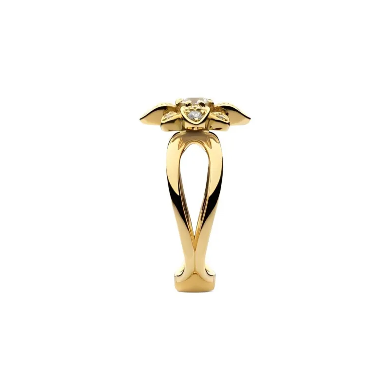 GUCCI 18K Gold, Diamond Rings Women's Gold-1