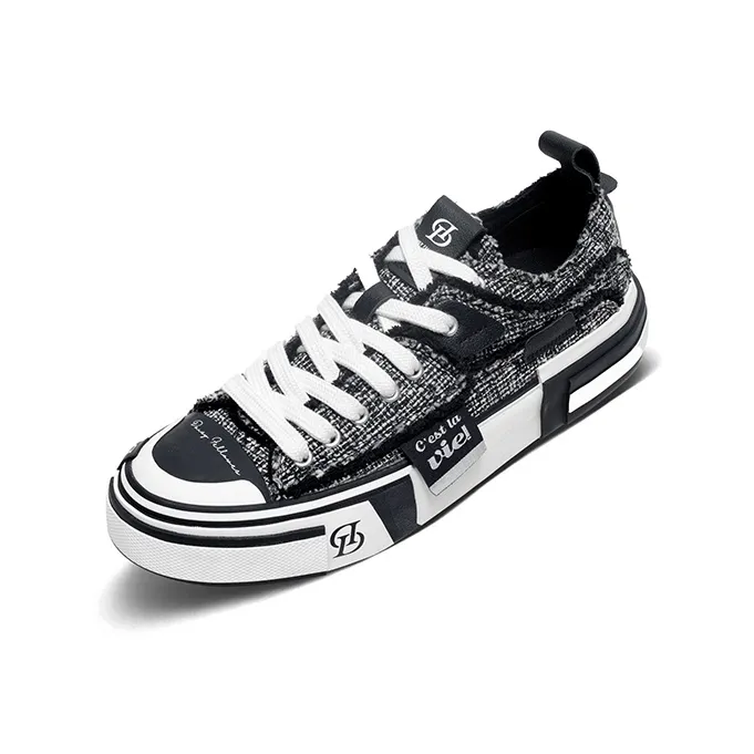Daisy Fellowes Chocolate Low-Top Skateboard Shoes Unisex-30