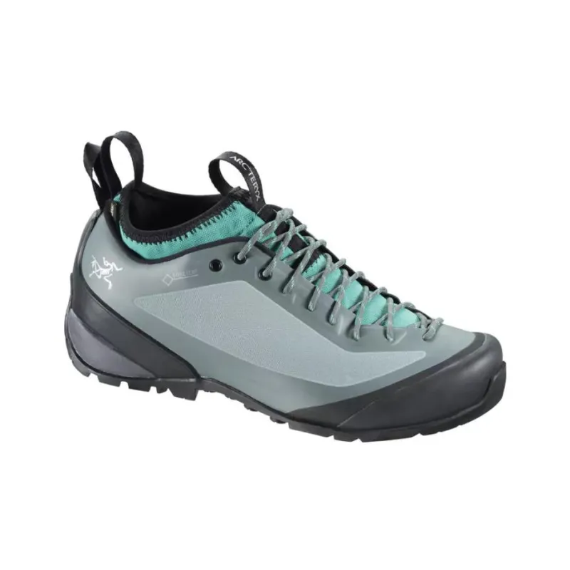 Arcteryx Anti-Slip Wear-Resistant Low-Top Trekking Shoes Women's Gray Green-1