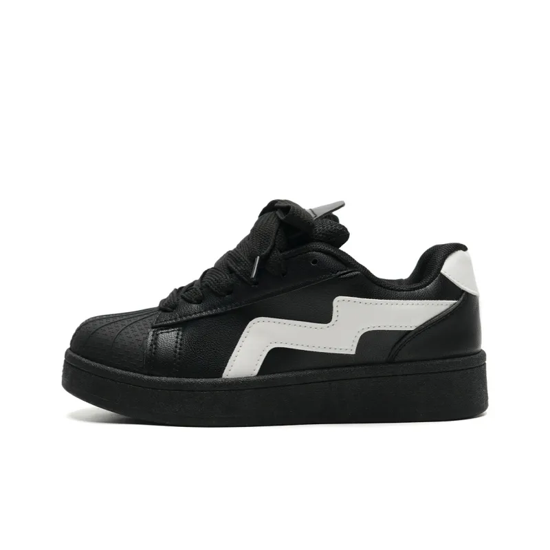OAOQ Wear resistant And Lightweight Low Top Skateboard Shoes Women's-2
