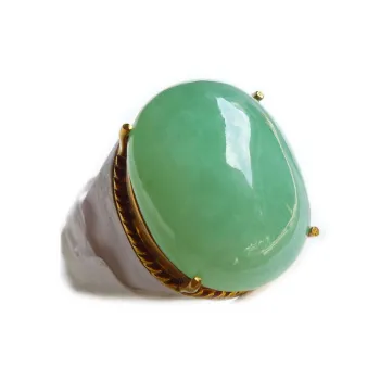 Fei Yan Glutinous Jade Ring Face Unisex