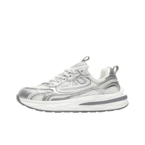 Swiftwick Abrasion Resistant Coverage Support Low Top Chunky Sneakers Unisex Silver
