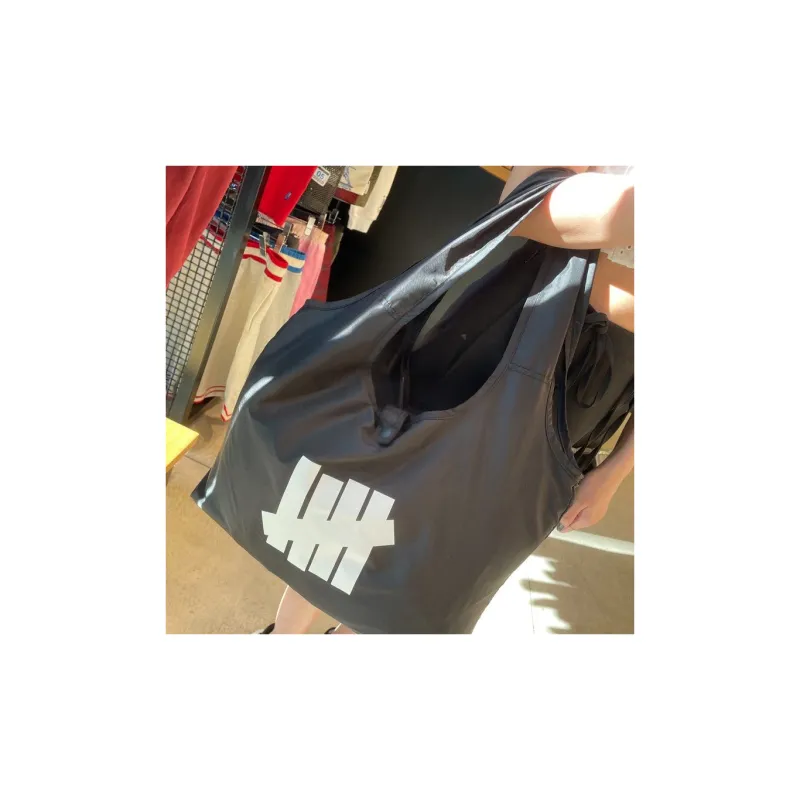 UNDEFEATED Nylon One Shoulder Handbags Regular Unisex Black-3