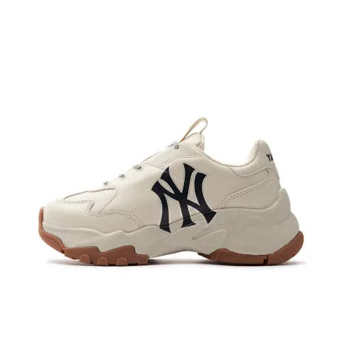 MLB Slip Resistant Low Top Casual Shoes Unisex Cream