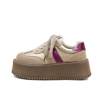A Poinsettia Princess Skateboard Shoes Women's