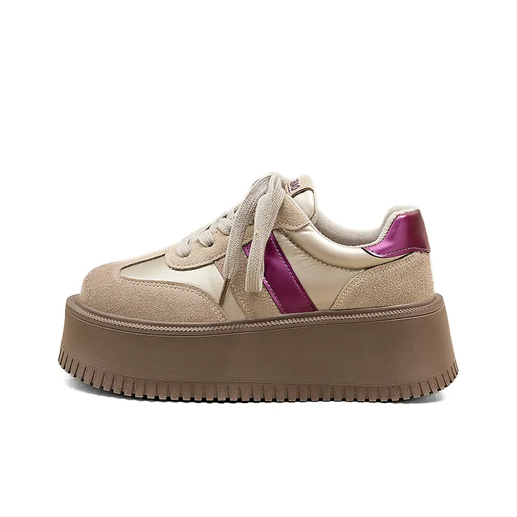 A Poinsettia Princess Skateboard Shoes Women's-0