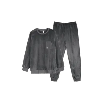 Xuan Liang Men Pajama Sets