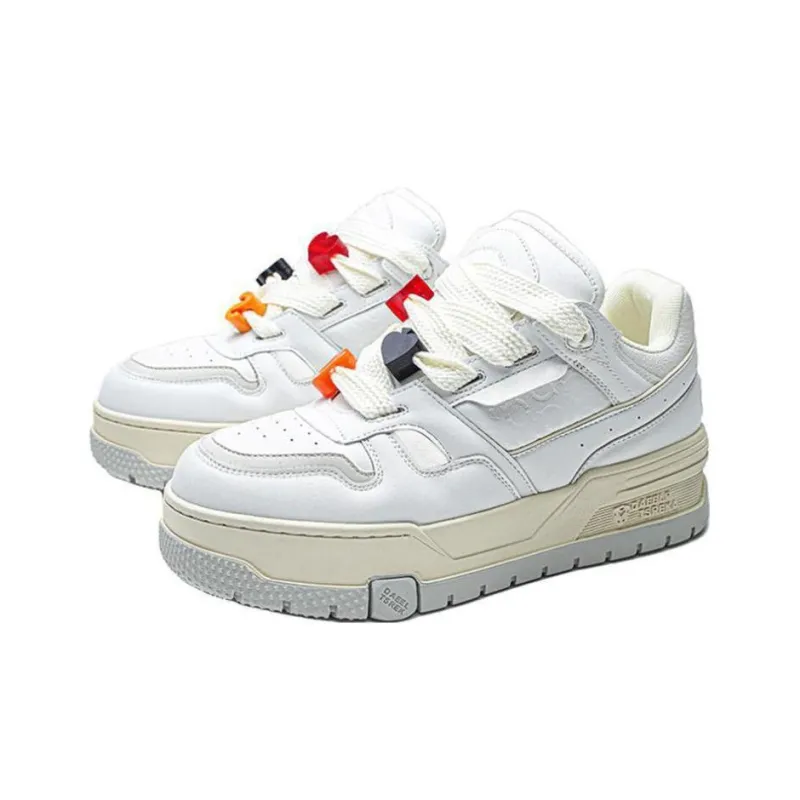 Year By Year Anti Slip Wear Resistant Low Top Skateboard Shoes Unisex-0