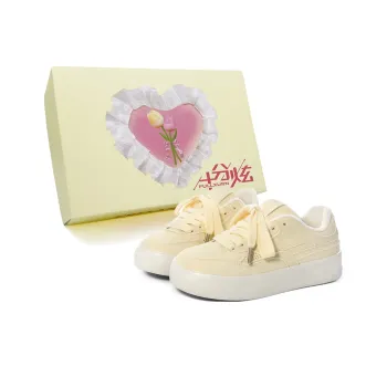 FULLXUAN Lightweight Anti Slip And Wear Resistant Low Top Skateboard Shoes Women's
