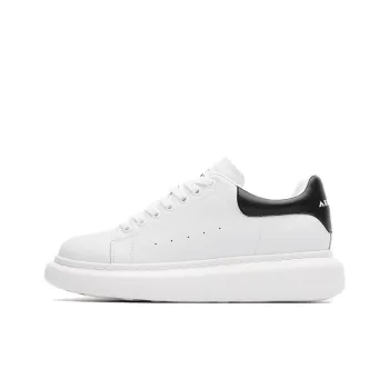 Airwalk Lightweight Breathable Height Increasing Low-Top Skateboard Shoes Women's White