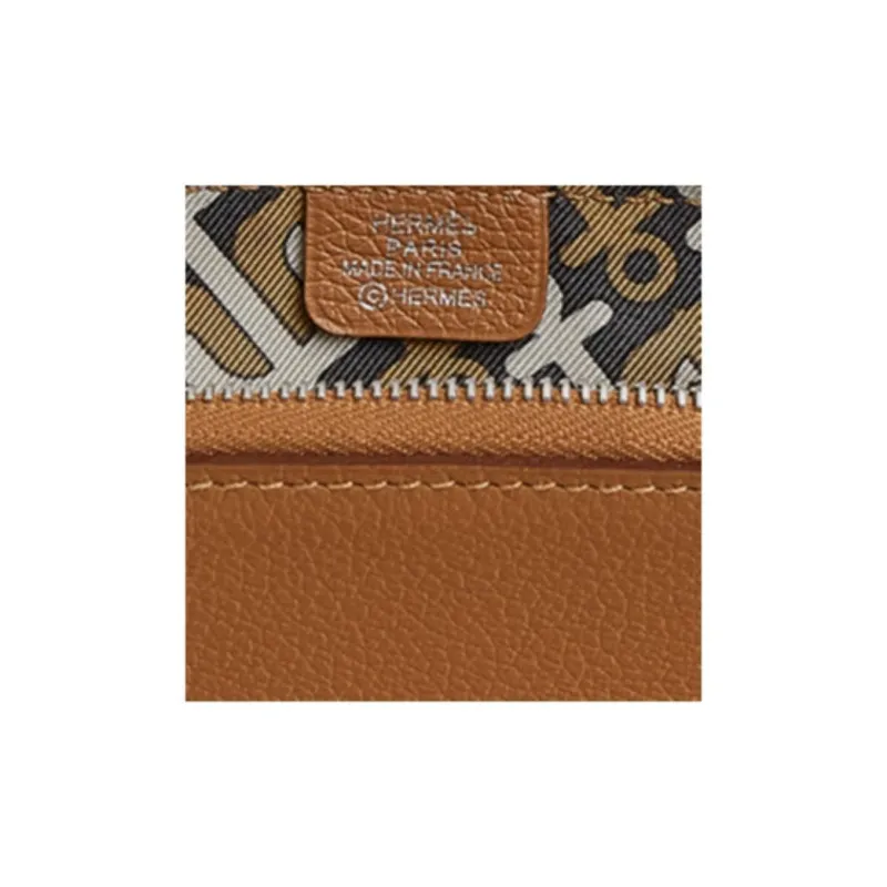 HERMES Silk'In Evercolor Calfskin Coin Purse Women's Gold/Marshmallow Tea Brown/Pink Chalk White-2