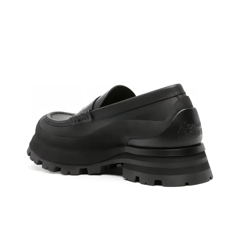 Alexander McQueen The Seal Slip On Loafers-5