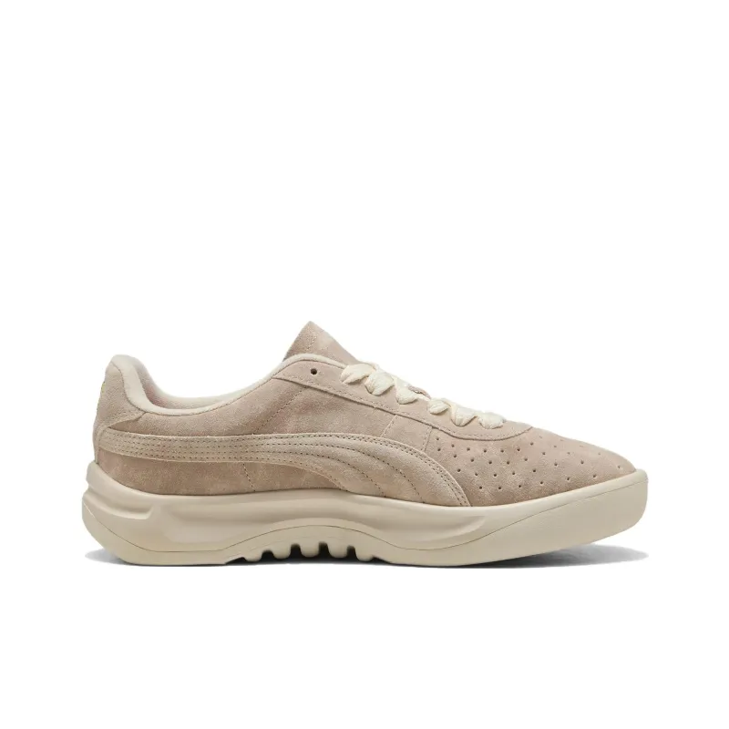 PUMA Gv Special Scuderia Ferrari Desert Sun Pack-1