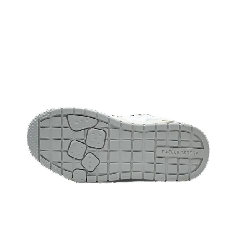 Year By Year Anti Slip Wear Resistant Low Top Skateboard Shoes Unisex-4