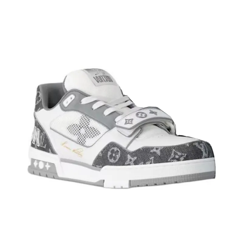 LOUIS VUITTON Trainer Low Top Skateboard Shoes Men's White Black-1