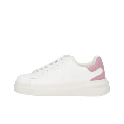 GUESS Low-Top Casual Shoes Women's White