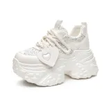 White Rhinestone[597-76]
