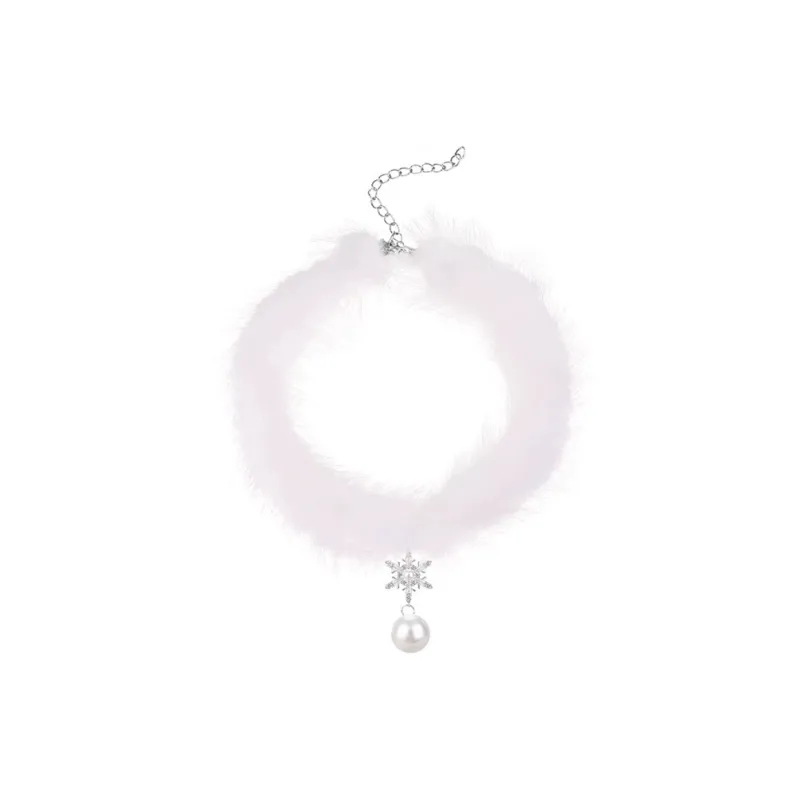 Asia Star Fleece Necklaces Women's-0