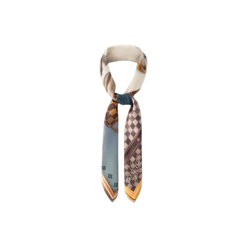LOUIS VUITTON Elegant Scene Of A Dog Silk Square-2