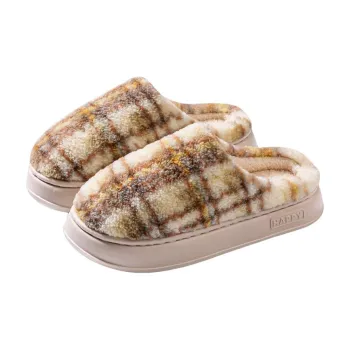 LUNNIFEIYA Slippers / Home Slippers