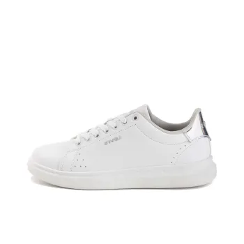 Levi's Ellis 2.0 Slip Resistant Low Top Skateboard Shoes Women's White Silver