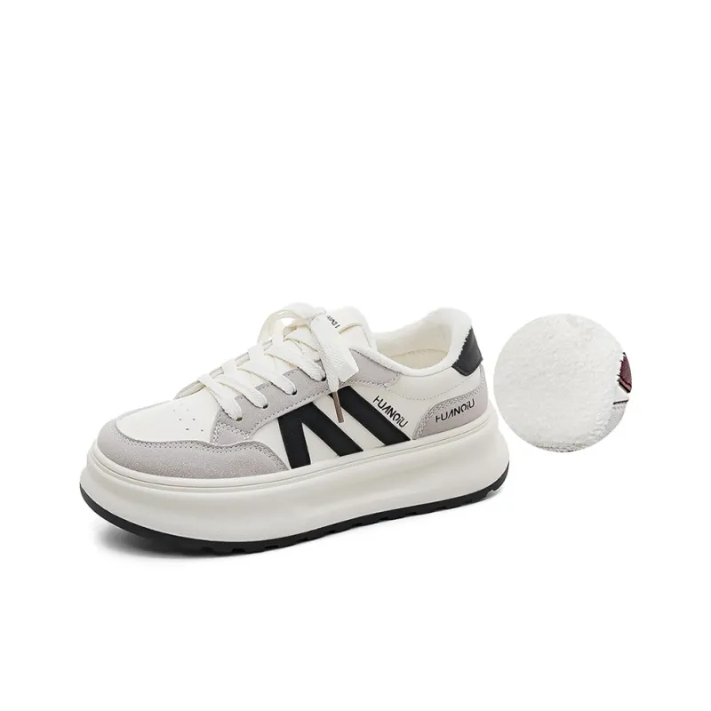 HUANQIU Warm Slip Resistant Height Increasing Low Top Skateboard Shoes Women's Beige Black-1