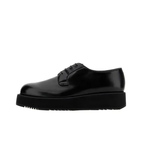 PRADA Men's Casual Shoes Men Low Top Black