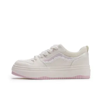 Hotwind Breathable And Slip Resistant Low Top Skateboard Shoes Women's