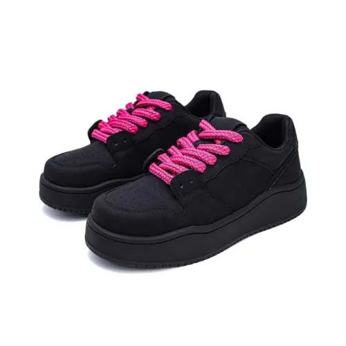 Year By Year Slip Resistant Low Top Skateboard Shoes Unisex