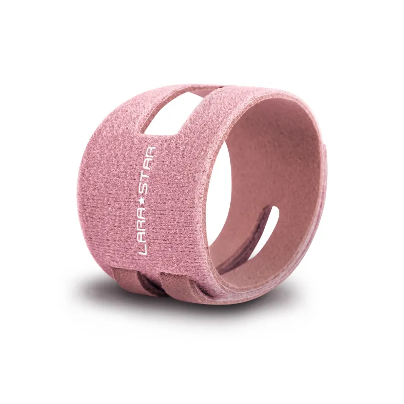 LARA STAR Wristbands-2