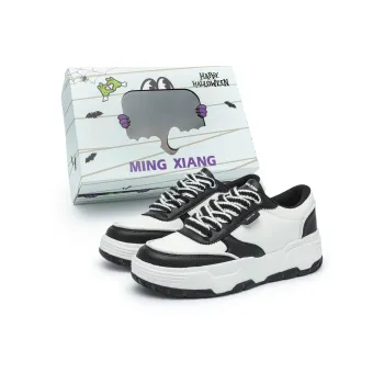 Singing Wear Resistant Lightweight Height Increasing Low Top Skateboard Shoes Unisex Black White