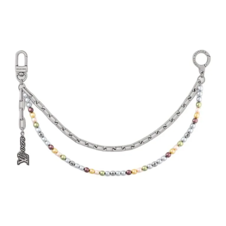 LOUIS VUITTON Pearls Chain Belt And Bag Charm-0