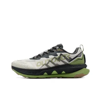 XTEP Cushioned Slip Resistant Low Top Outdoor Shoes Men's Beige Black Green