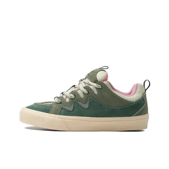 GOLUCK Panda Series Coverage Slip Resistant And Abrasion Resistant Low Top Skateboard Shoes Unisex Green