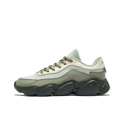 Erke Sweetheart 2.0 Cushioning Wear Resistant Low Top Chunky Sneakers Women's Green