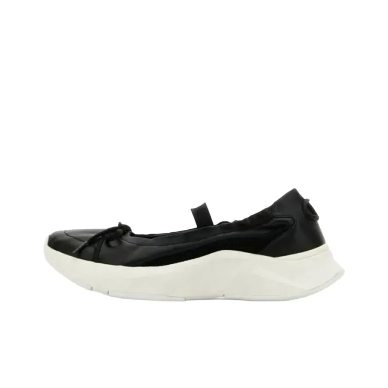 Valentino Casual Single Shoes Women's Black-0