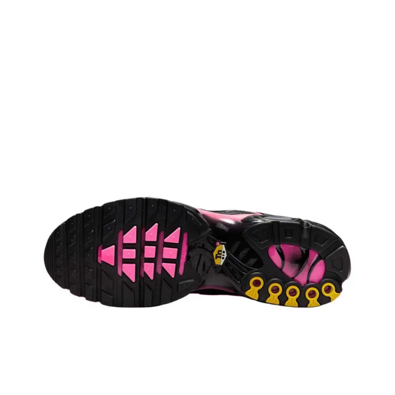 Nike Air Max Plus Black Hyper Pink-4