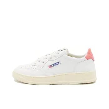 AUTRY Medalist Low Top Sneakers Women's